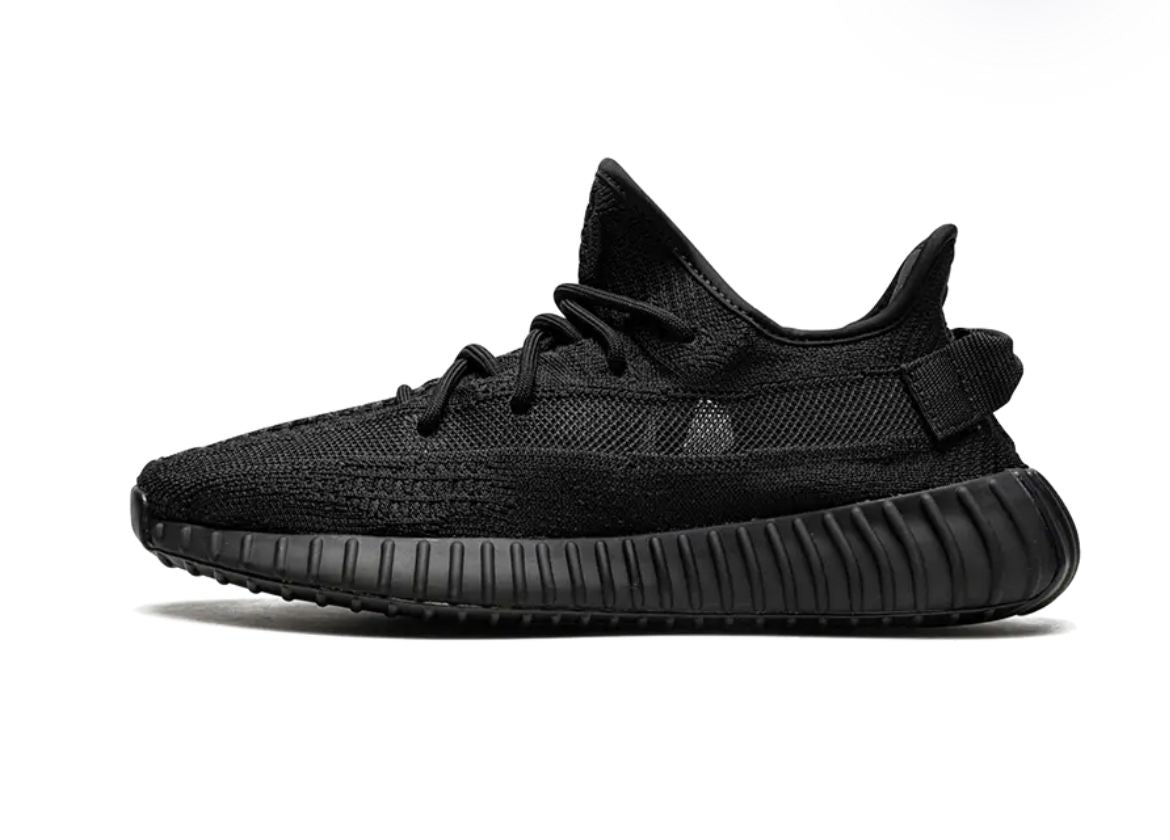 Yeezy 350 v2 onyx