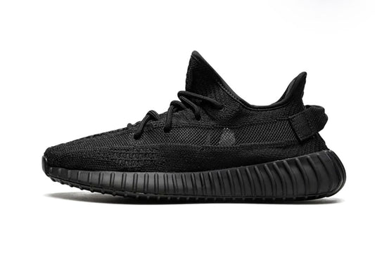 Yeezy 350 v2 onyx