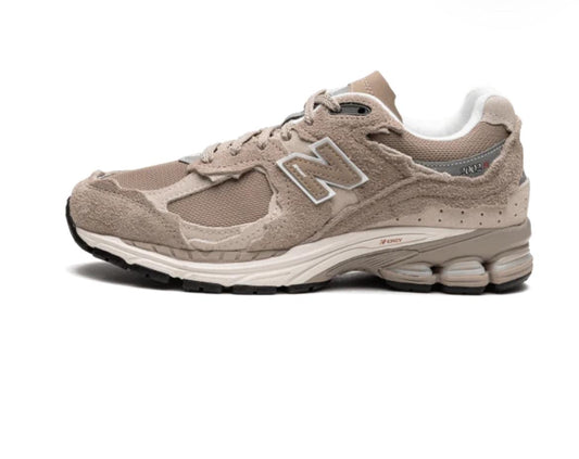 New Balance protection pack 2002r beige